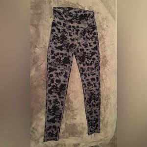 Mono B Leggings